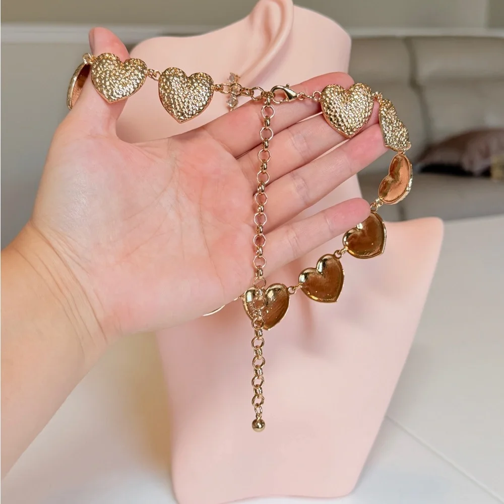 Luxury Gold Heart Link Necklace